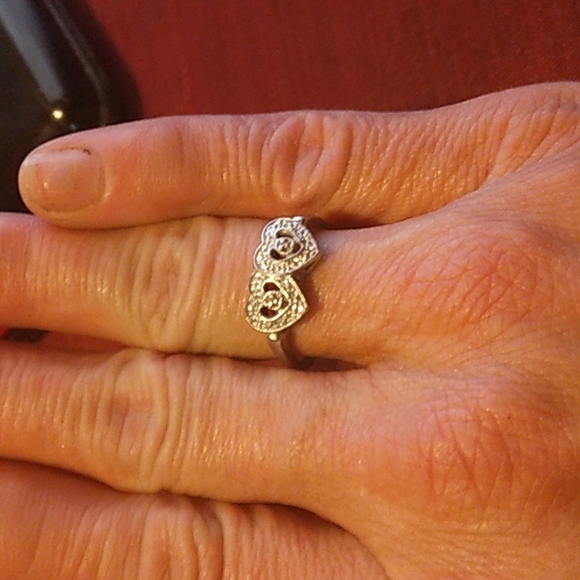 10k white gold genuine diamond double heart promise ring - Picture 3 of 4